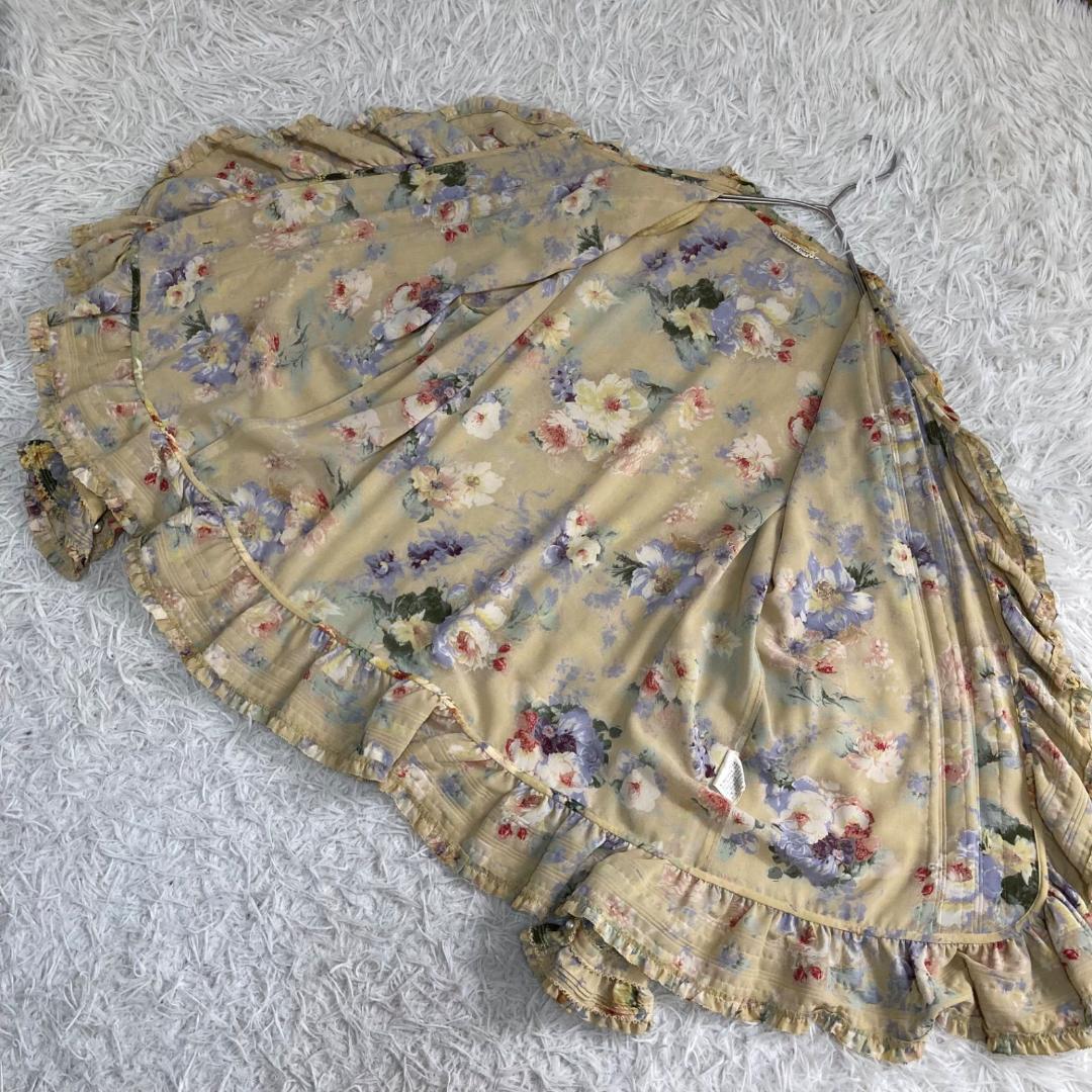 15797✨美品✨カネコイサオ コサージュ付 ピコフリル 花柄 ブラウス