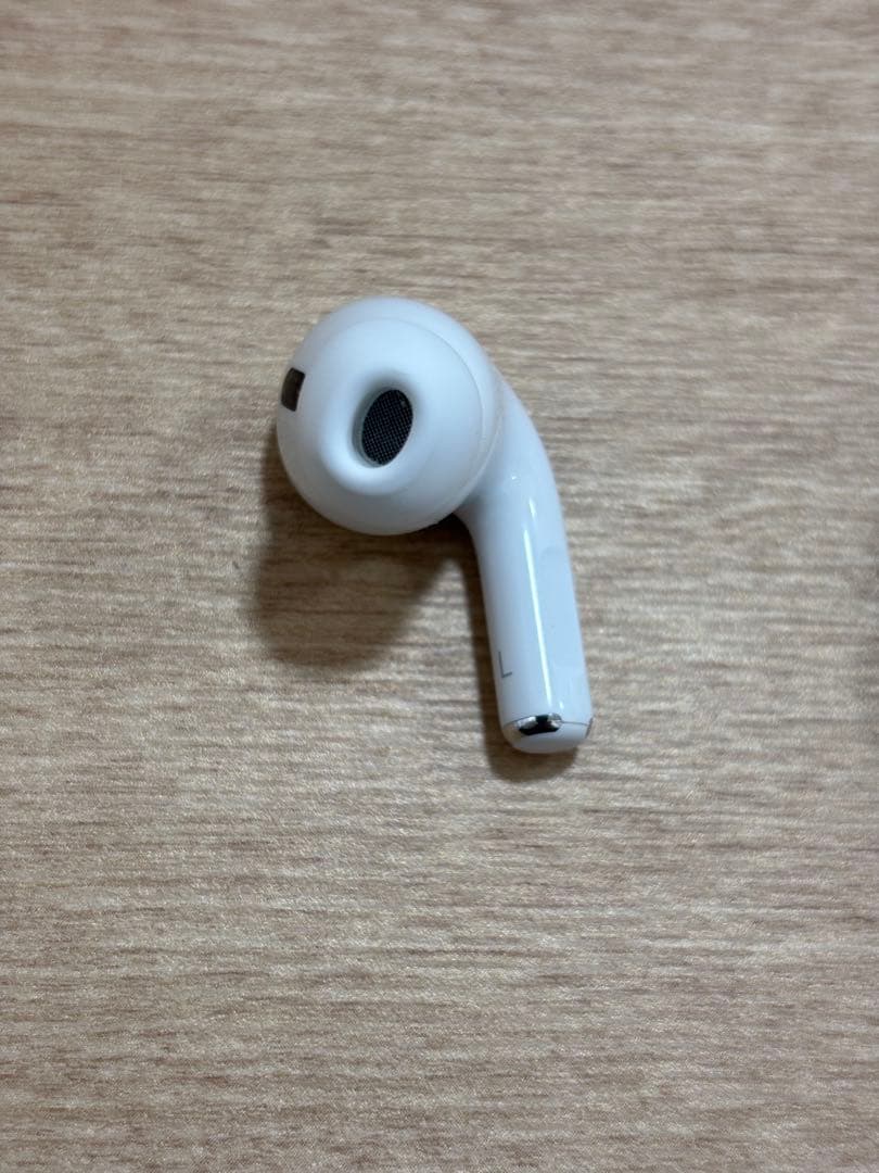 ☆airpods pro 第2世代　Lightning 美品 付属品+箱
