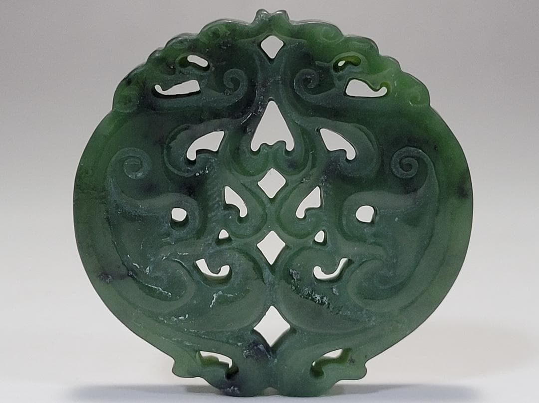 天然玉製 陽刻神獣紋 吉祥紋 玉装飾品 時代唐物 幅約5.4cm