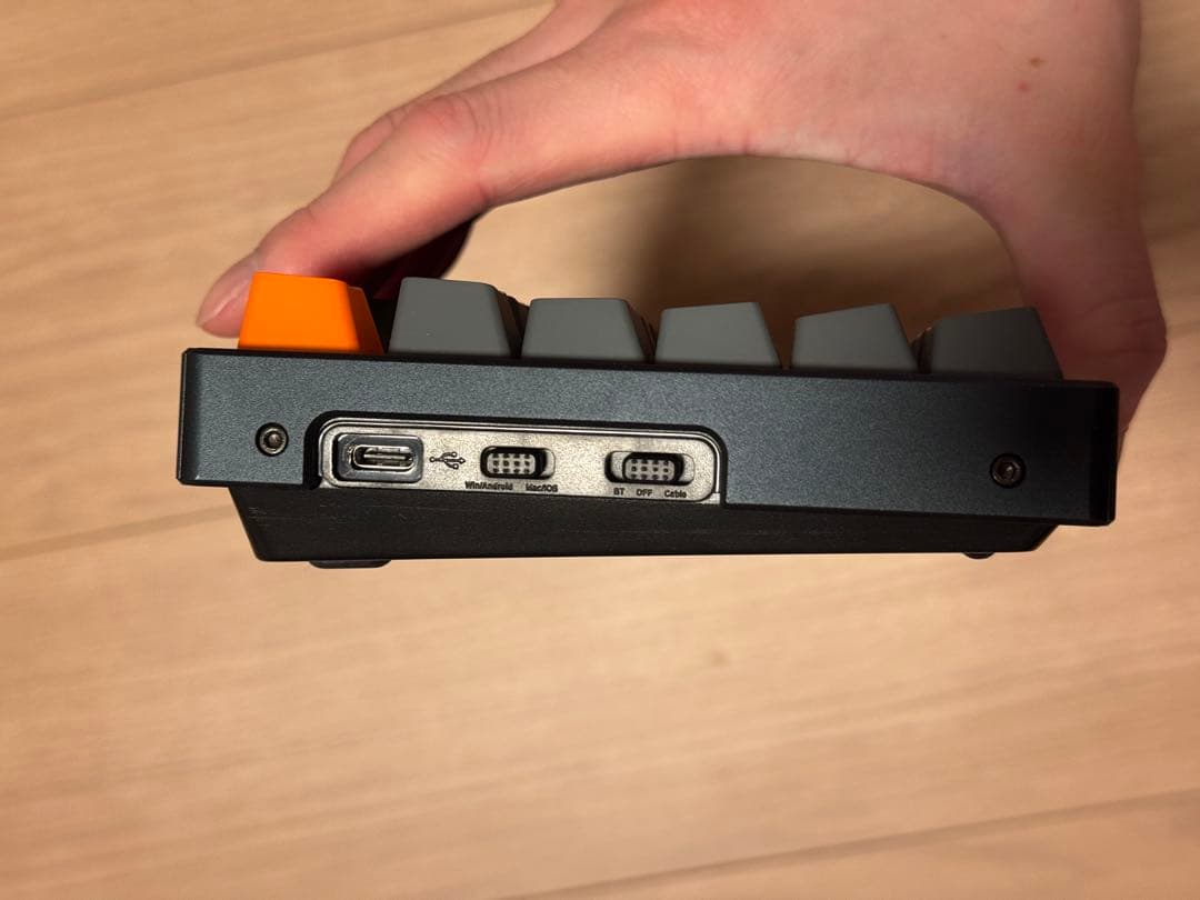 Keychron K8 ワイヤレス・メカニカルキーボード