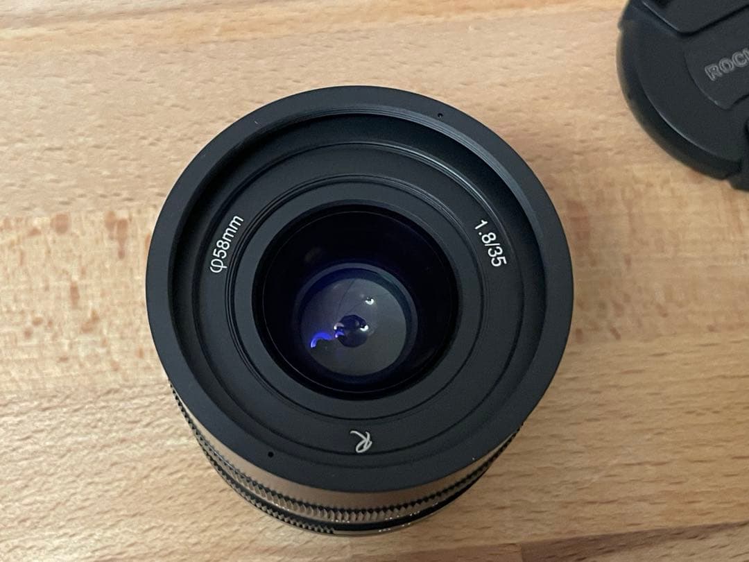 astrhori rockstar 35mm f1.8 Lマウント