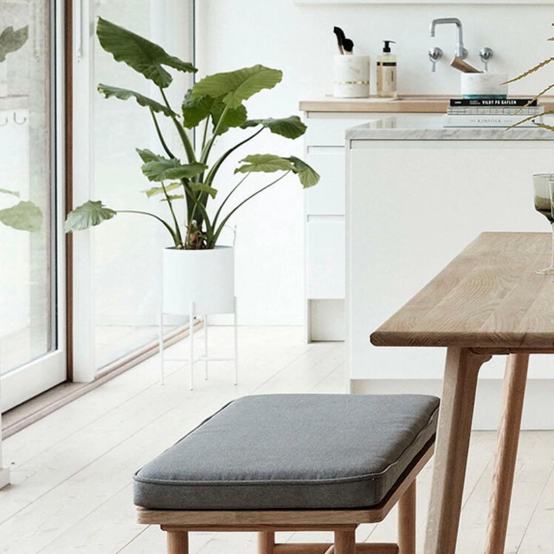 【未使用】Hubschヒュプシュ 鉢カバー プランタースタンド 白 φ25