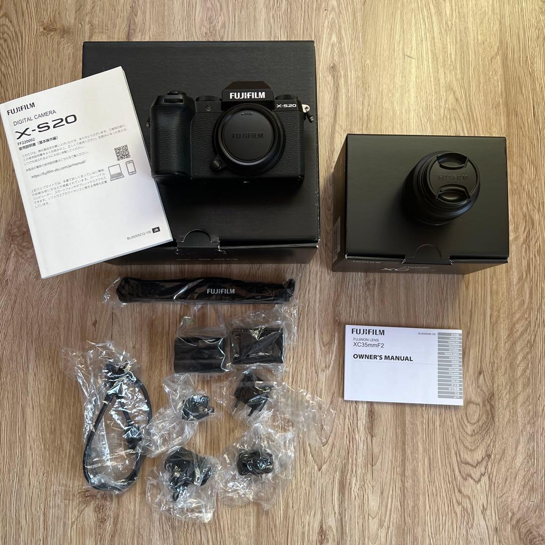 FUJIFILM X-S20 ／ FUJINON XC35mmF2