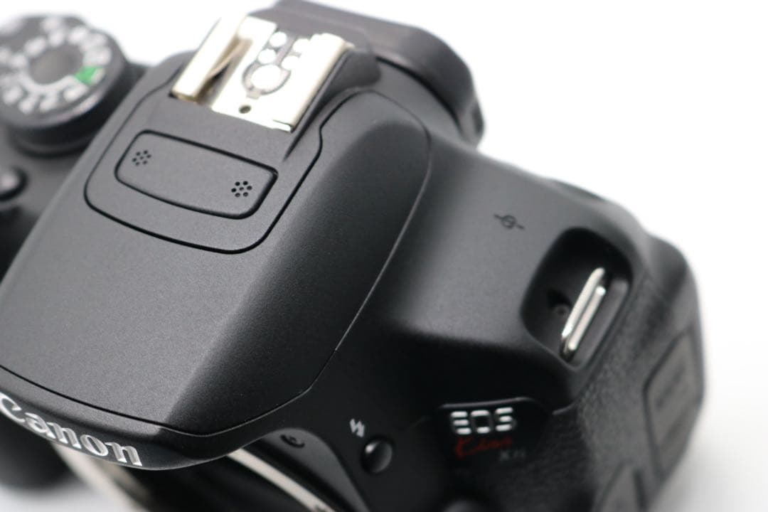 超美品ですが訳あり 【Canon EOS Kiss X7i ダブルレンズセット】