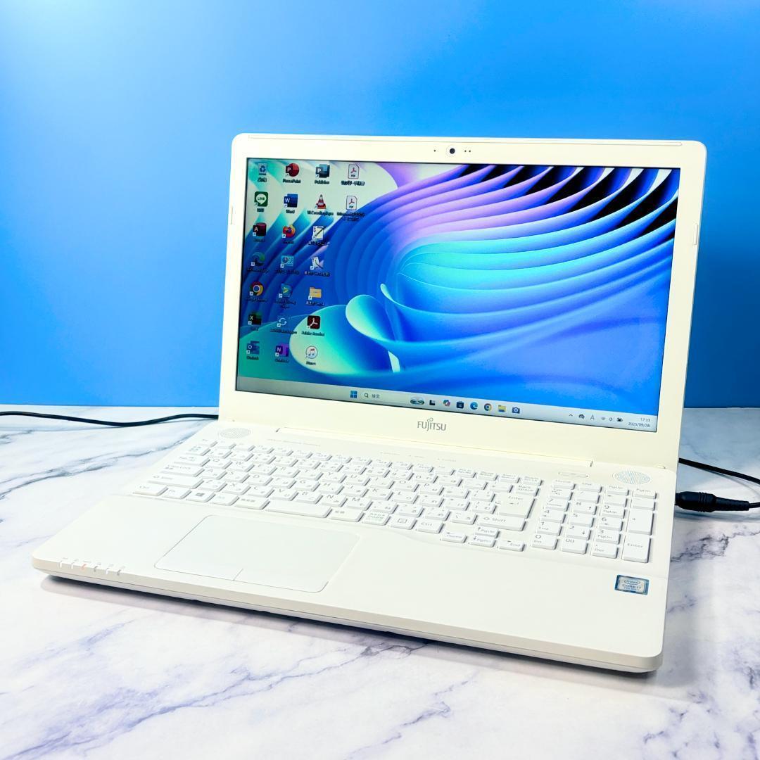 美品！Corei7・16GB・SSD・DVDマルチ・オフィス付・ノートパソコン
