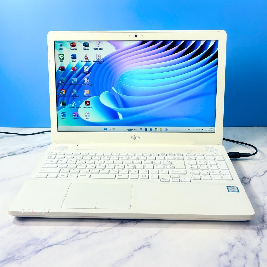 美品！Corei7・16GB・SSD・DVDマルチ・オフィス付・ノートパソコン