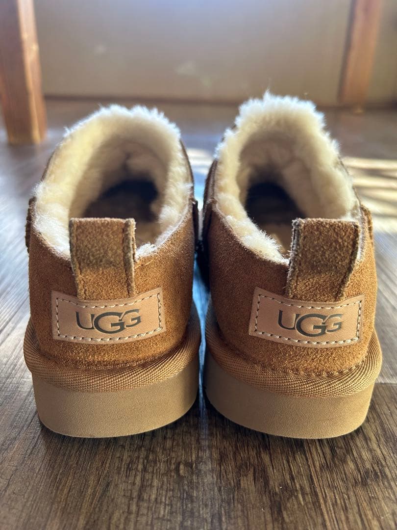 【美品】UGG CLASSIC MICRO 24㌢