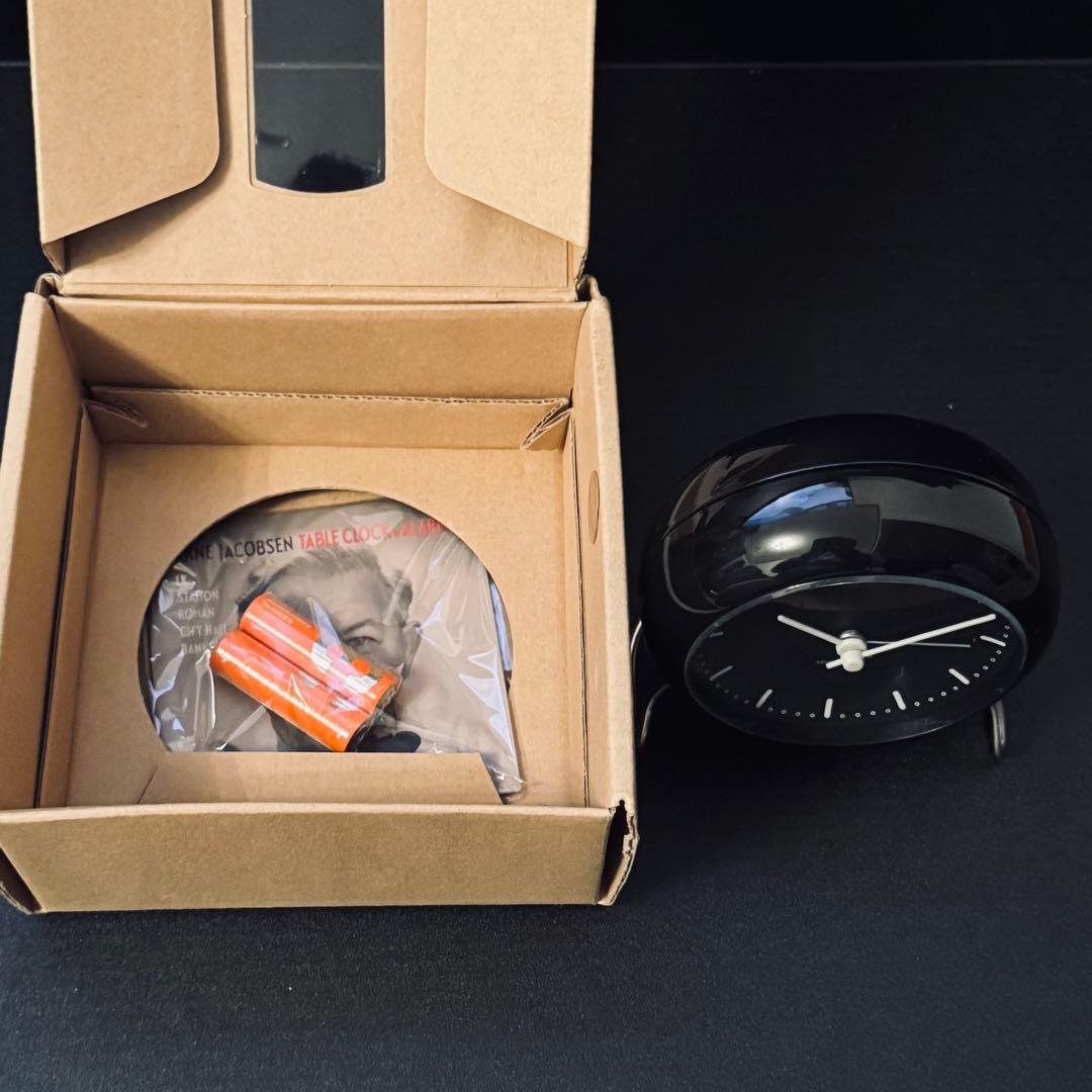 【ほぼ未使用】アルネ・ヤコブセン シティホール テーブルクロック
