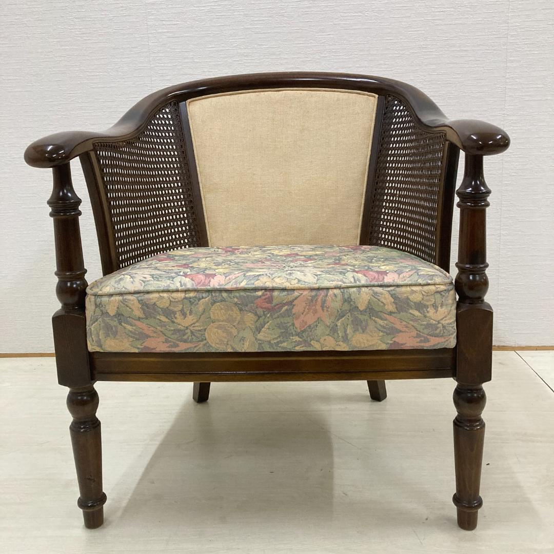 【カリモク】コロニアル　アームチェア　一人掛けソファ　シングルソファ