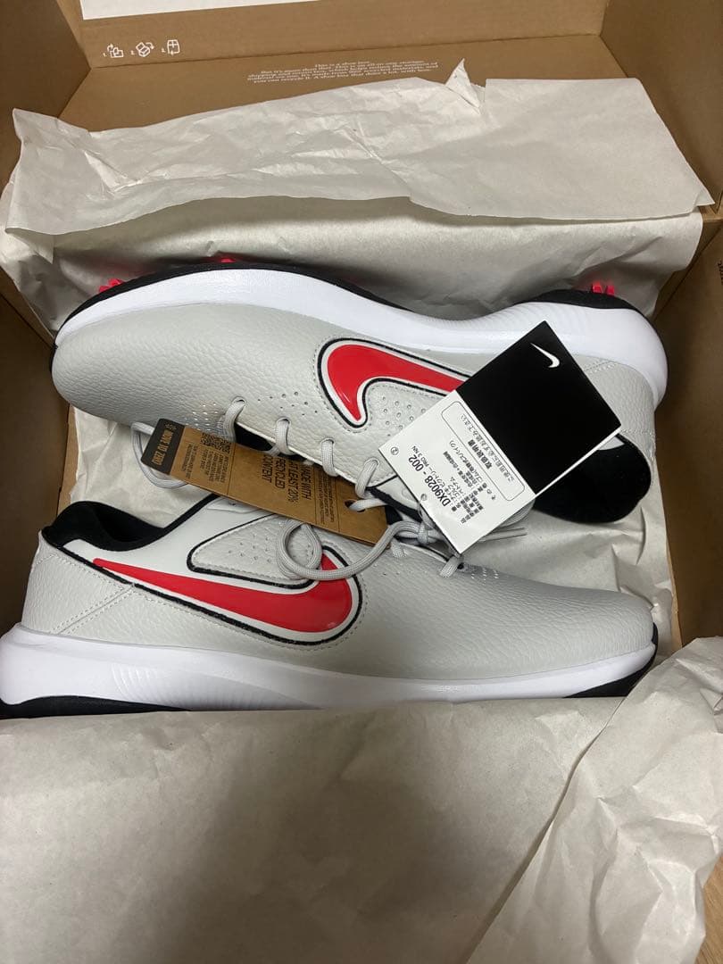 新品　ナイキ（NIKE）ビクトリー プロ 3