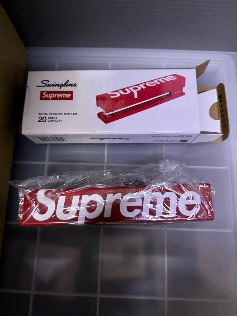 supreme ステンプラー　ホッチキス