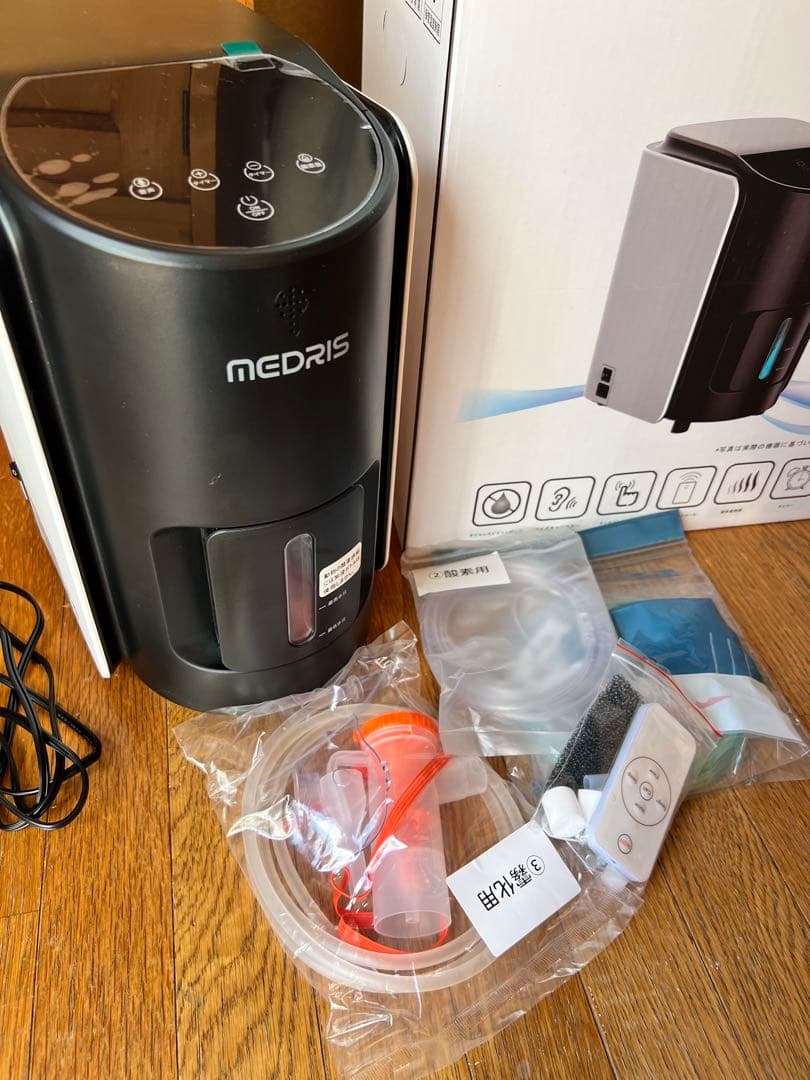 MEDRIS 家庭用酸素濃縮器 Iペット酸素発生器 7L犬猫ペット用 酸素室