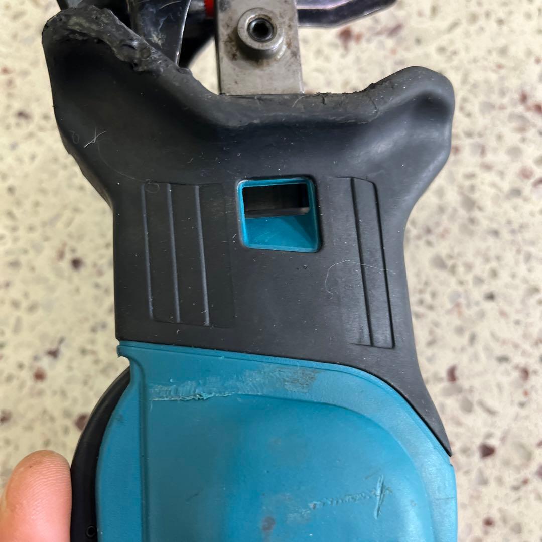 マキタレシプロソーセイバーソーカスタムJR144D14.4v本体のみ