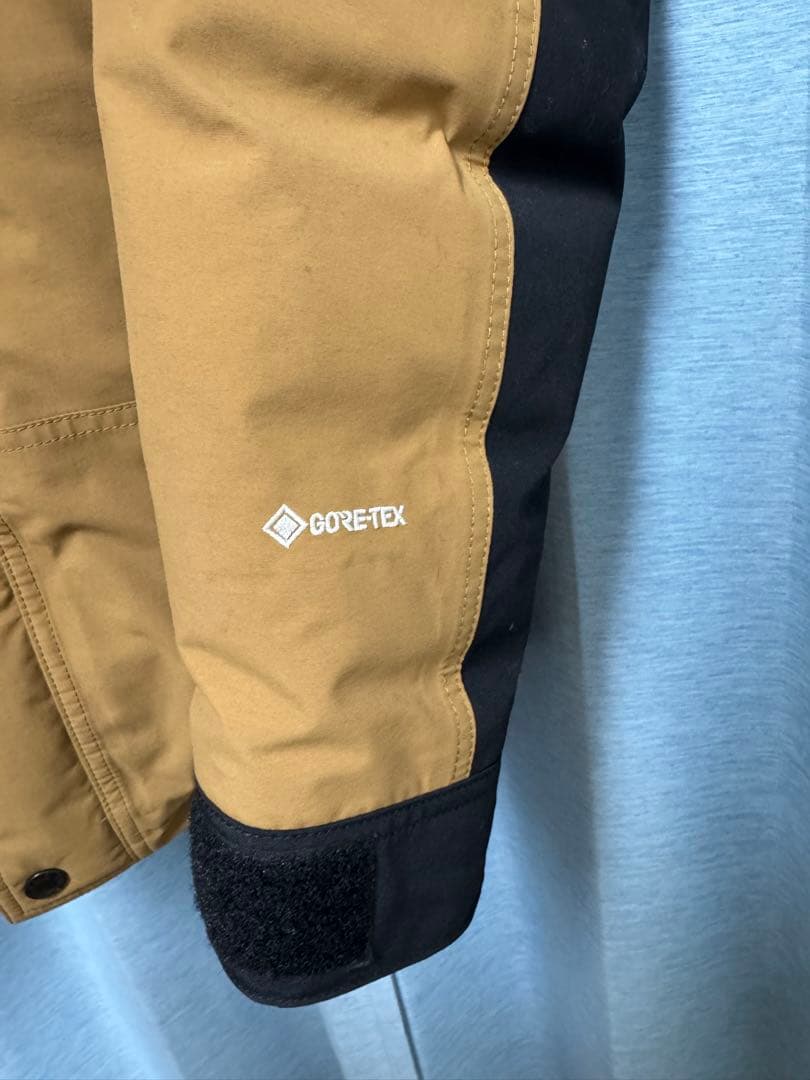 ノースフェイス GORE-TEX マウンテンダウンジャケット Mサイズ