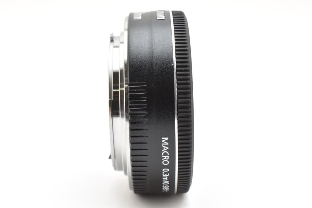 ほぼ未使用 Canon キャノン EF 40mm F2.8 STM #8900