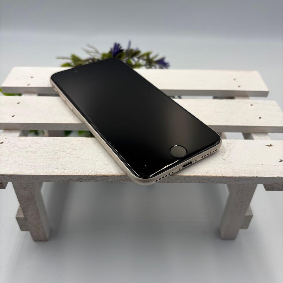 【美品】iPhone SE第3世代 64GB スターライト 6