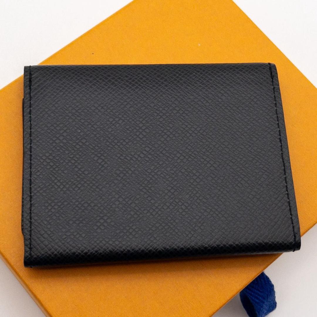 【極美品】ルイヴィトン　アンヴェロップカルトドゥヴィジット　名刺入れ　タイガ　黒