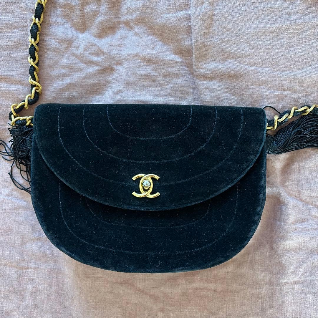 Chanel ノベルティ　ブラック ベルベット ショルダーバッグ