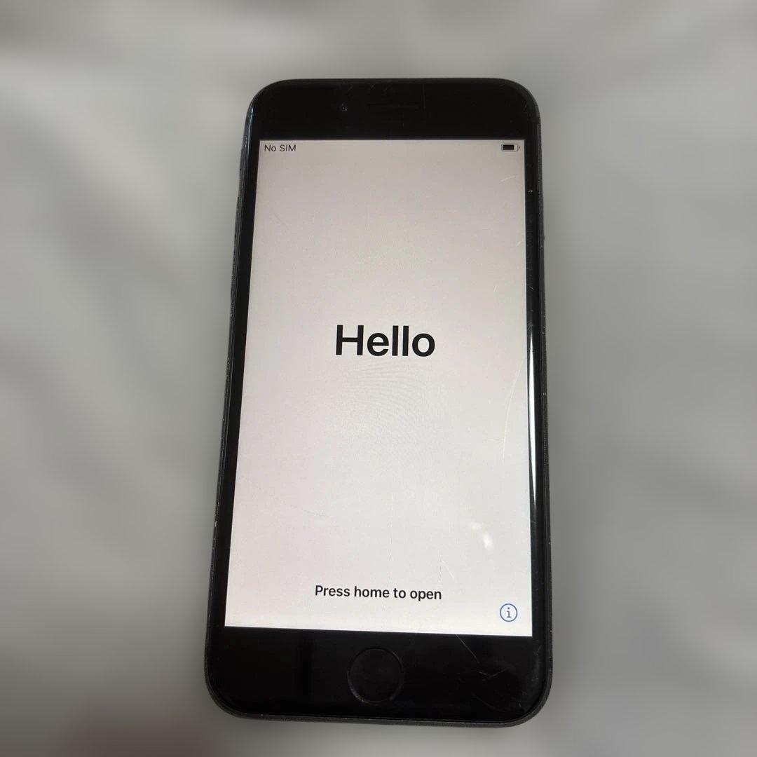 iPhone8 本体 SiM抜き済