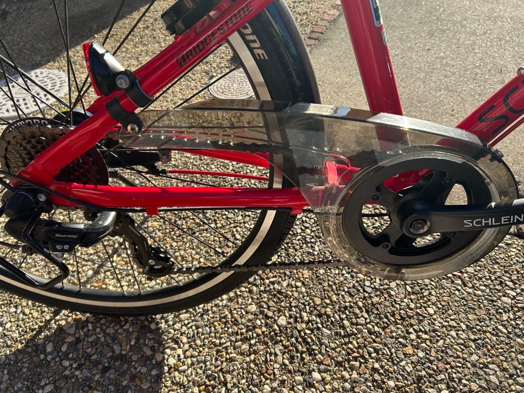 ブリヂストン　SCHLEIN 赤24インチ 【直接お引き渡し】