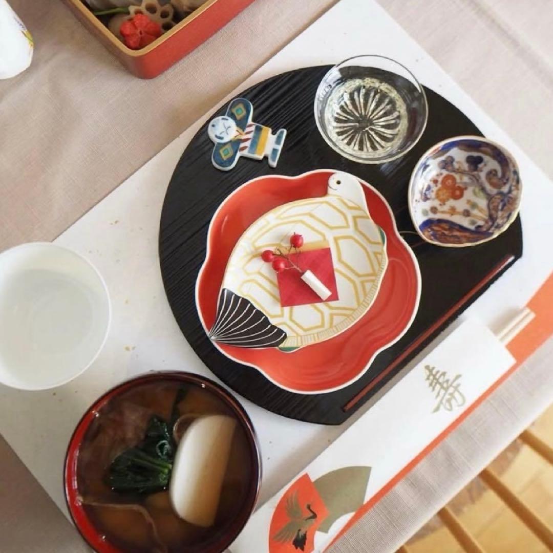 【新品】【大人気】有田焼　幸楽窯　鶴亀銘々皿セット　縁起物