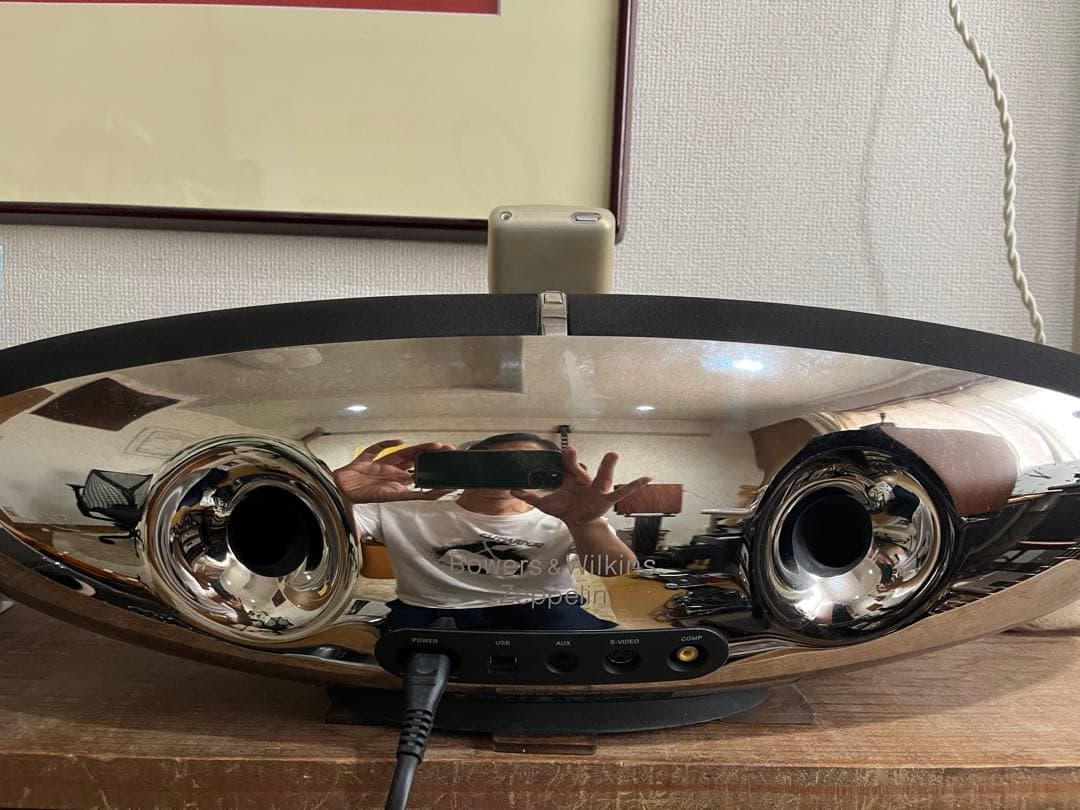 ✨ Bowers & Wilkins Zeppelin 初代モデル ✨