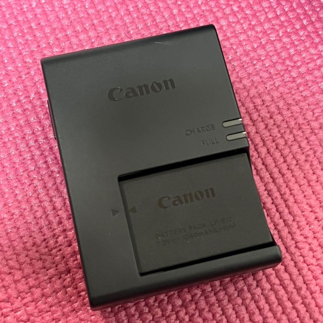 Canon EOS Kiss X9i デジタル一眼レフ