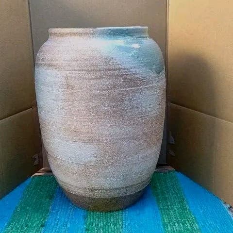 信楽焼きサーバーを傘立てに