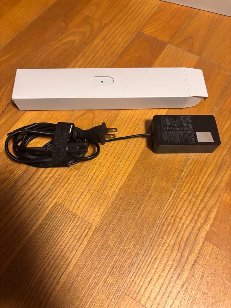 Microsoft Surface Pro 8 本体 13インチ