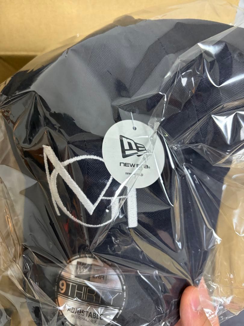 ミセス New Eraコラボ キャップ ネイビー 　ピン付き サイズフリー