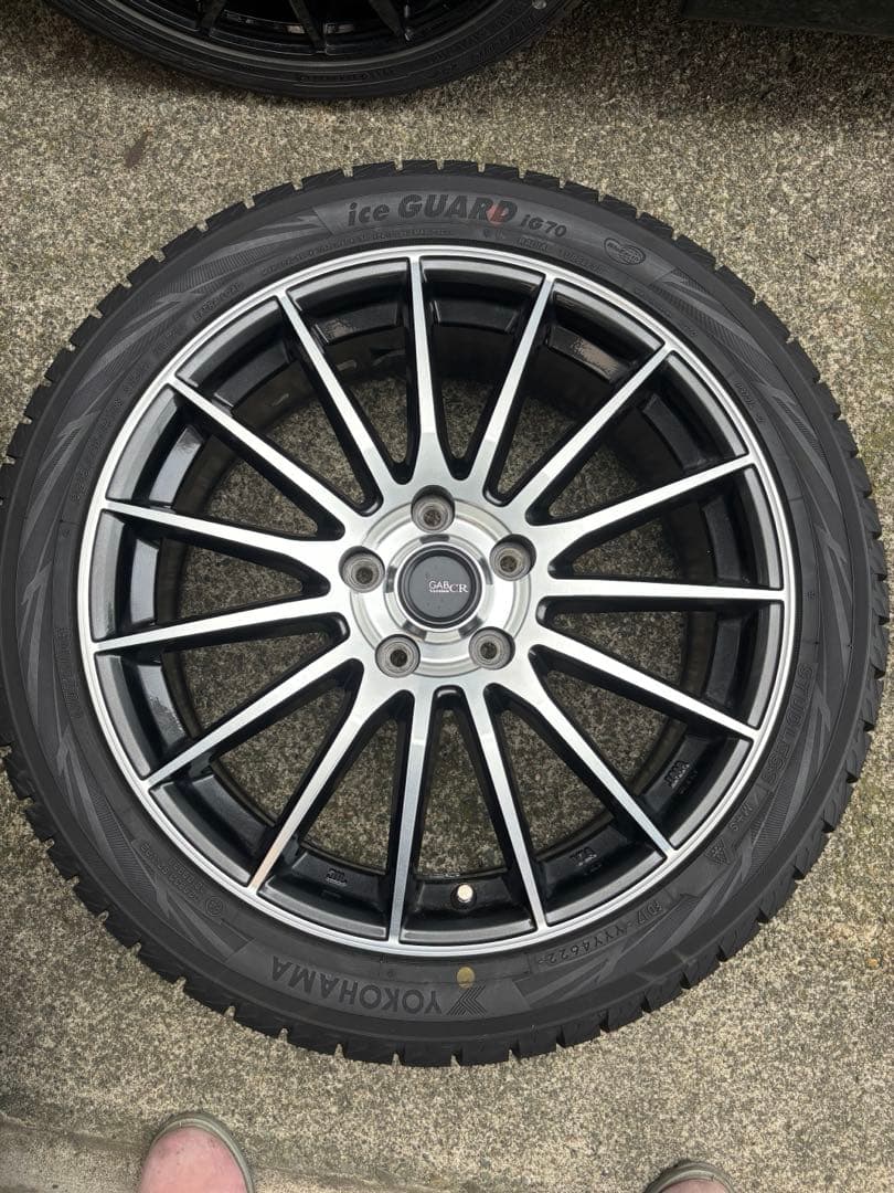 モカ　225/45R18 ホイール付きスタッドレス
