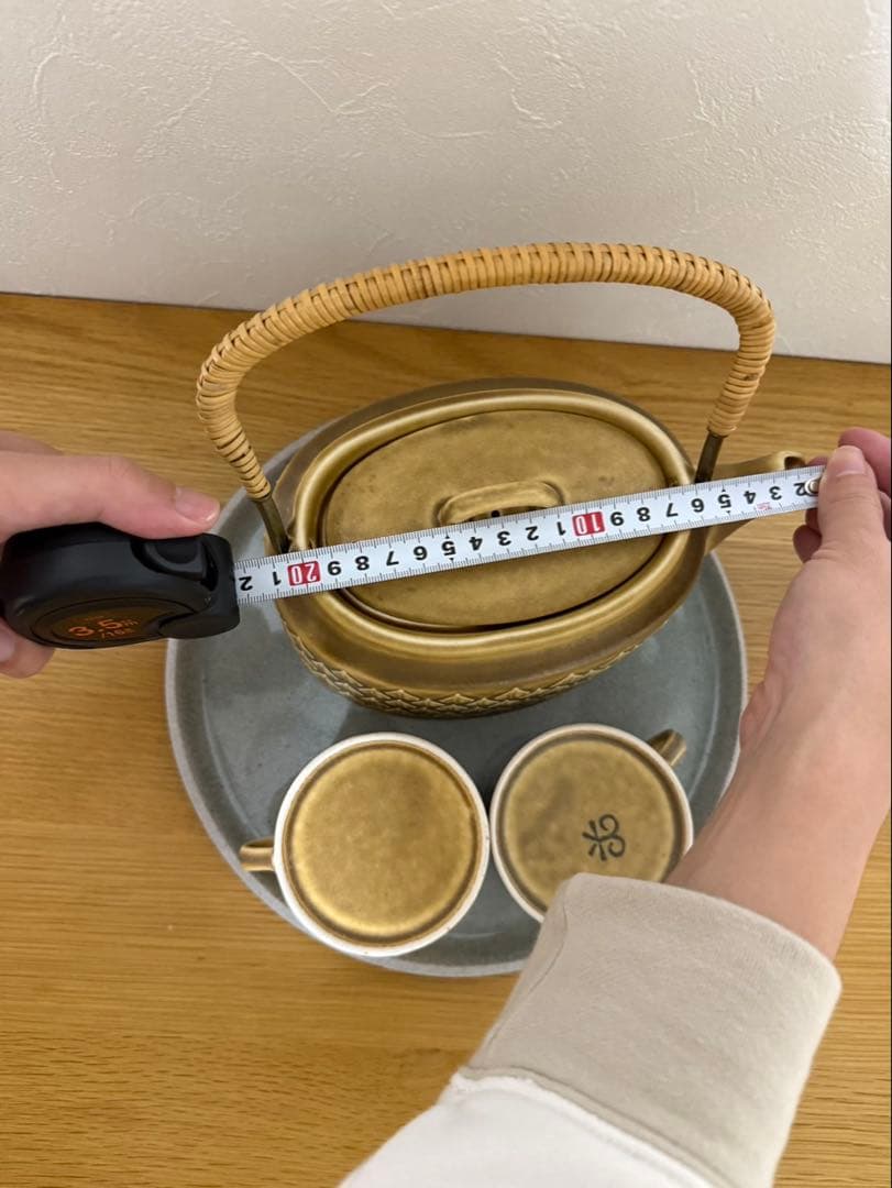 デンマークKronjyden（クロニーデン）Relief（レリーフ）ティーセット