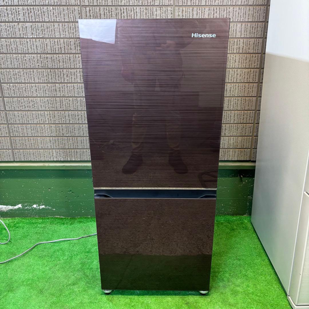Hisense 135L 冷蔵庫 ガラストップ 一人暮らし【地域限定配送無料】