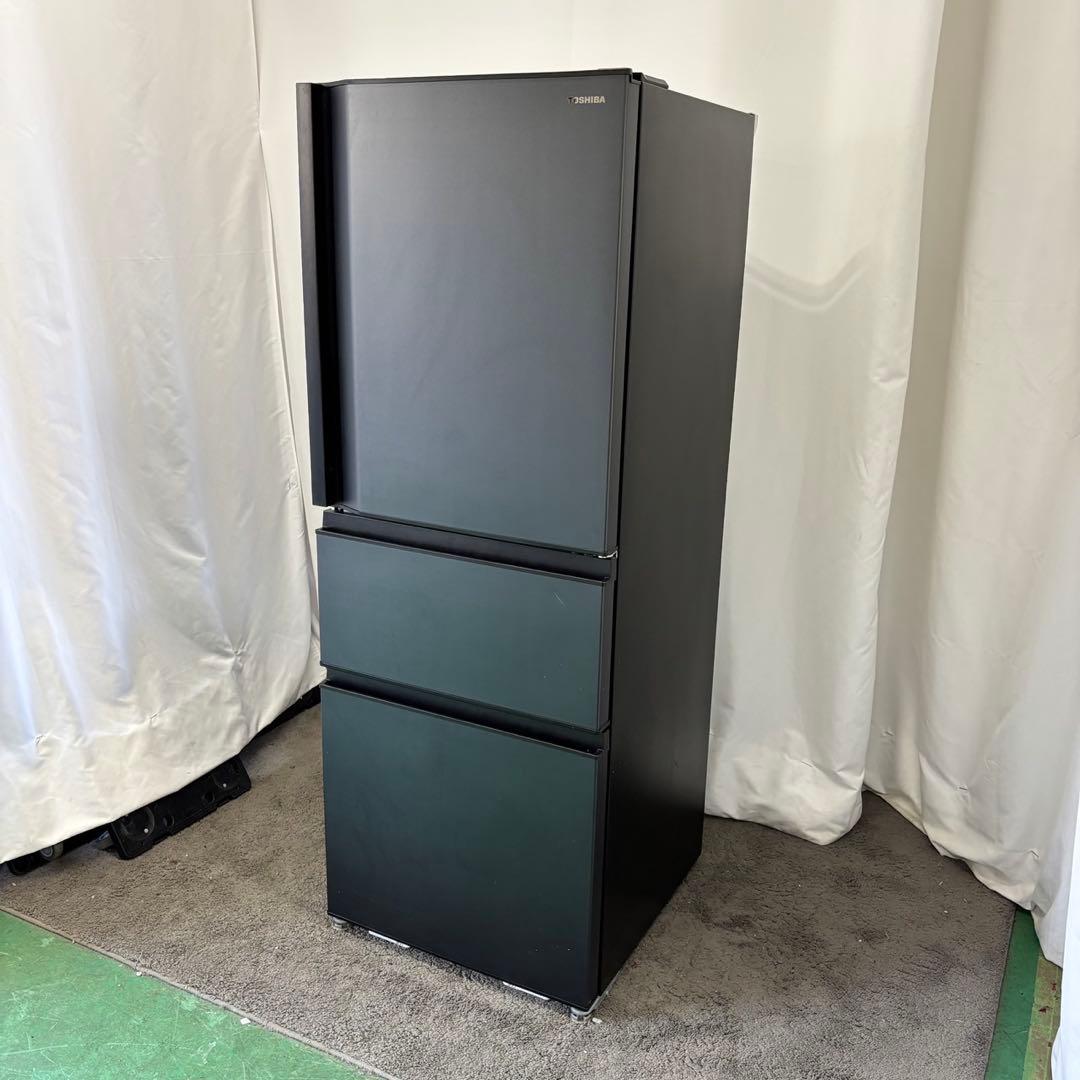 768　冷蔵庫　東芝　大型　300-400ℓ　22年製　綺麗　安い　黒　設置無料