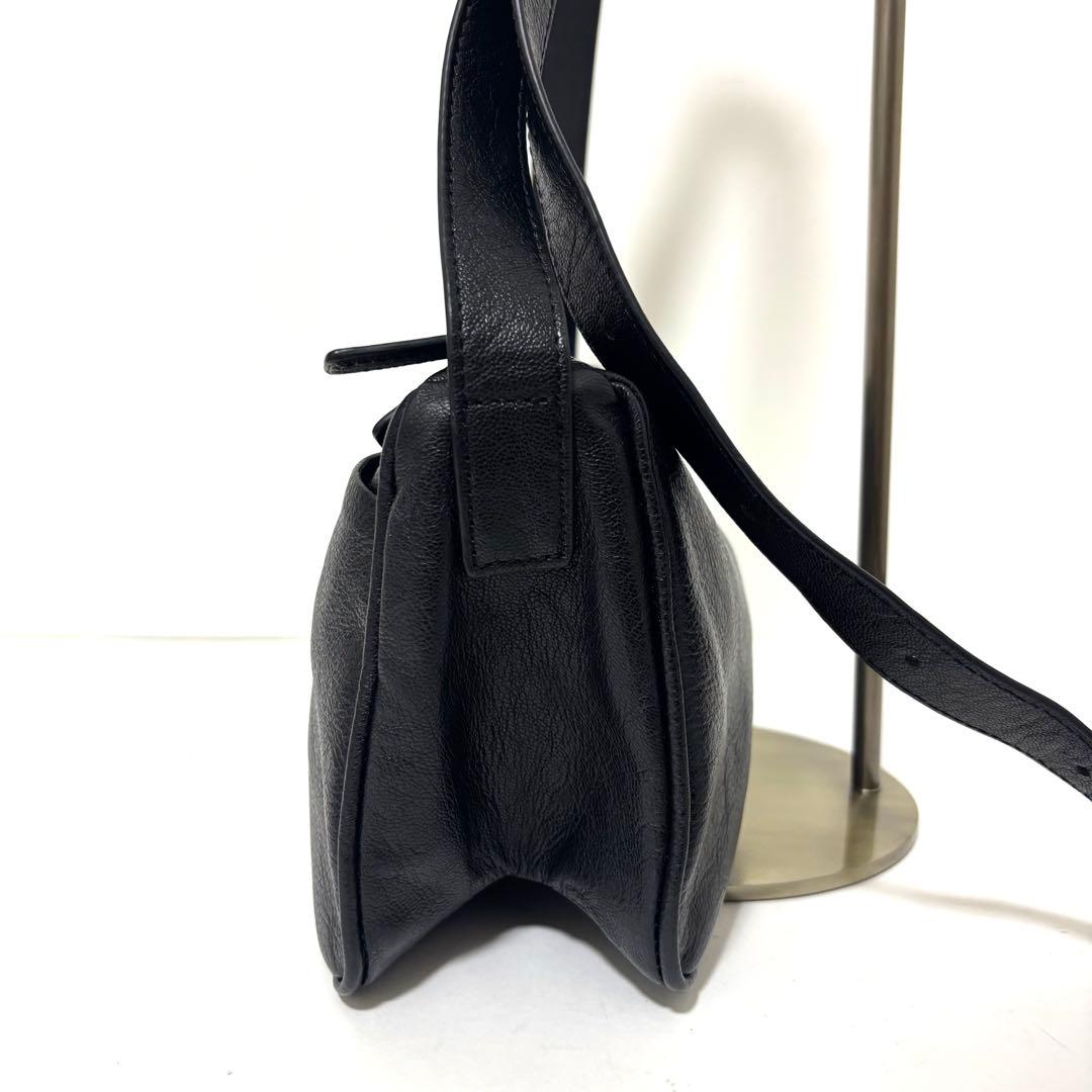 ear PAPILLONNER ミニスワローマチショルダーバッグ　黒