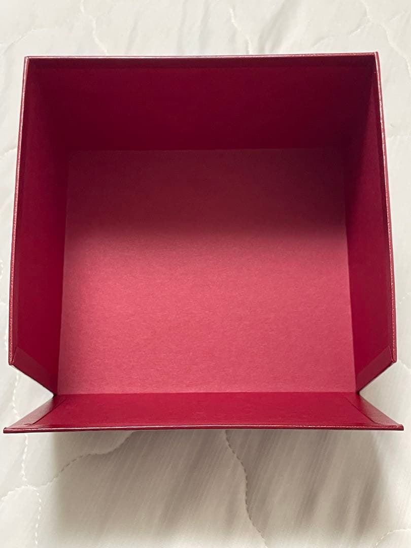 【新品未使用】Cartier カルティエ 時計ケースと箱のセット