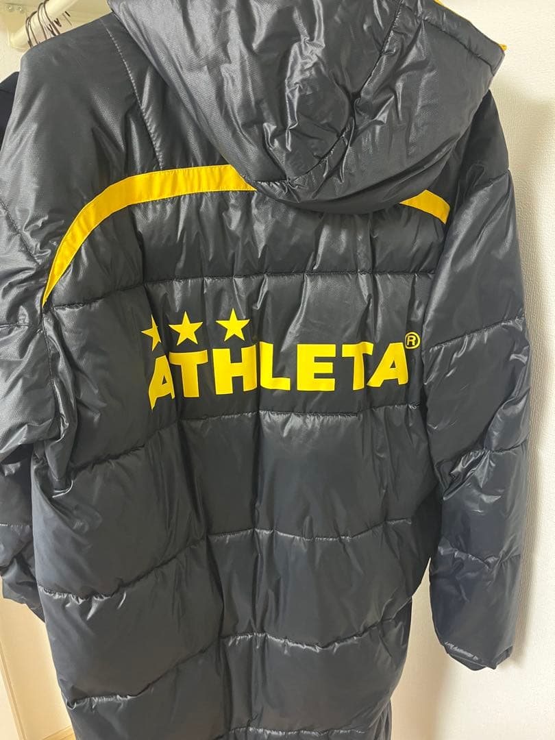 ATHLETA 栃木SC ベンチコート 黒・黄色