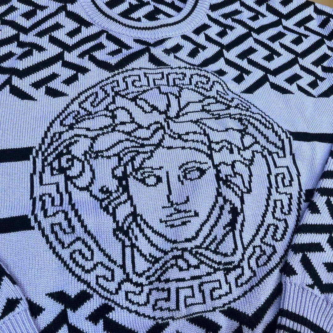 Versace セーター　サイズ40