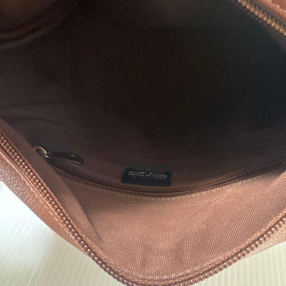 イルビゾンテ ショルダーバッグ キャメル 赤茶 レザー 牛革