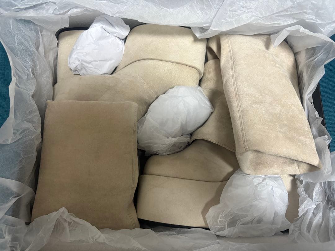 即日発送！EMODA ルーズフレアカバーフィットブーツ　アイボリー