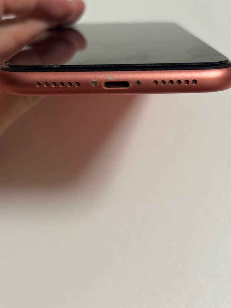 iPhone XR Coral 128GB SIMフリー バッテリー80%