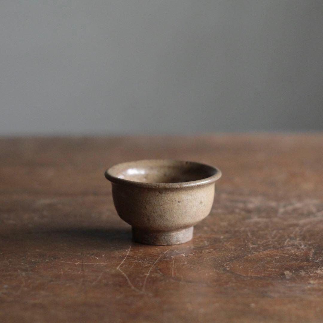 味のよい 灰釉 盃 ぐい呑み 酒器 古美術 古道具 アンティーク