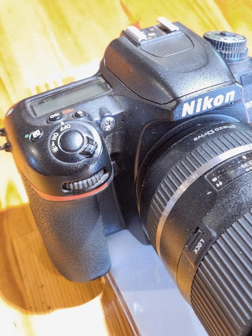 Nikon D7500、TAMRON ズーム 16-300mm その他付属あり