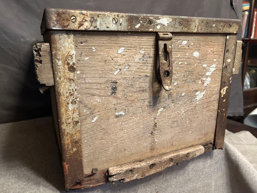 ◉【送料無料】デッドストック 弾薬箱 帝国陸軍 旧軍 弾薬入れ 古民具 木箱