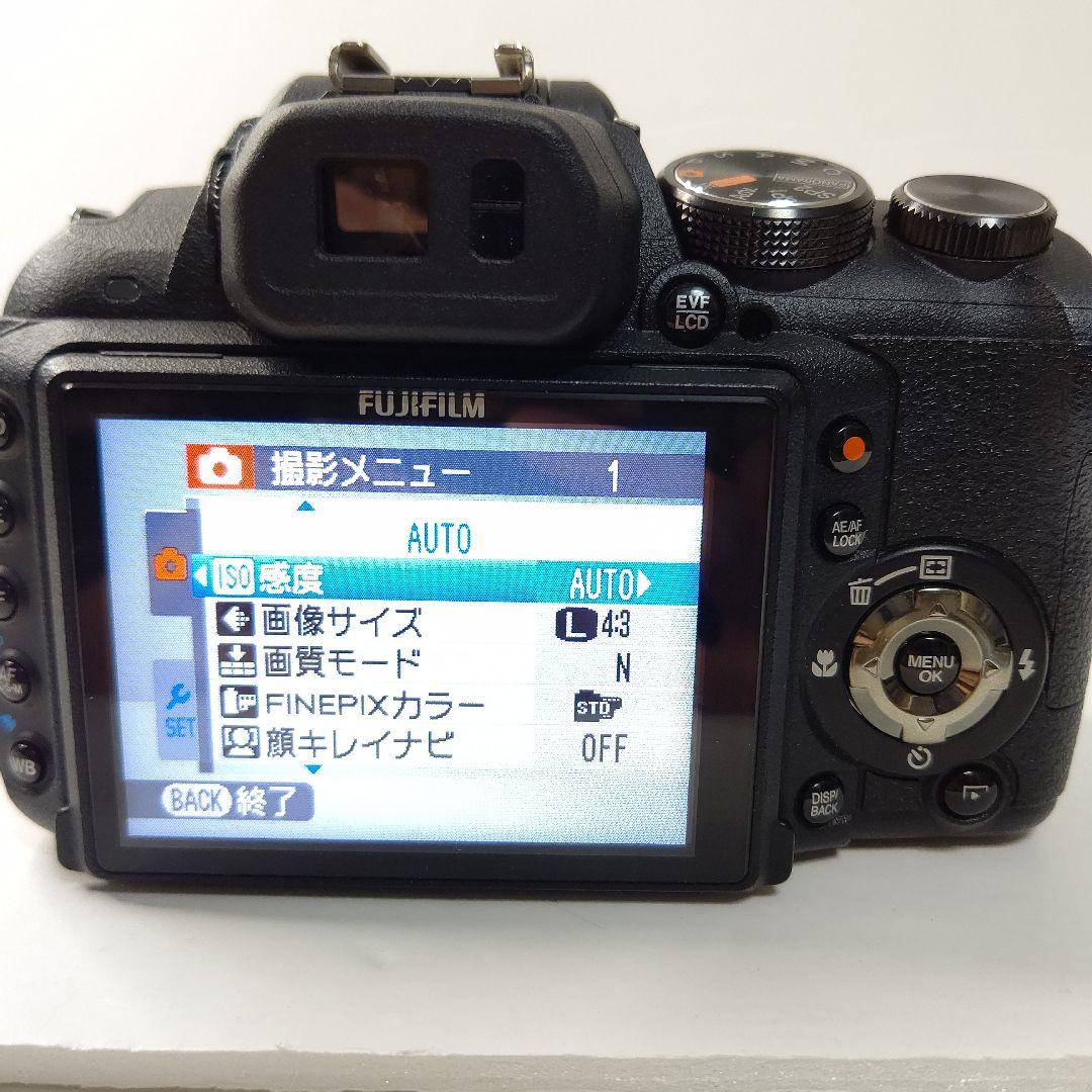 富士フィルム　ファインピクス　HS10 デジタルカメラ　極美品　高倍率ズーム