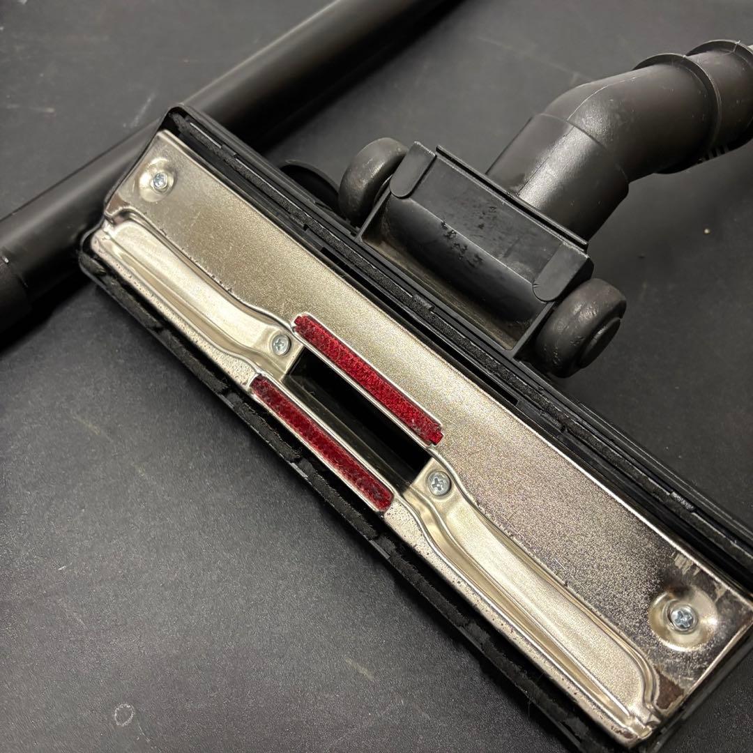 877　ニルフィスク　業務用　真空掃除機　VP300HEPA　ペーパーバッグ9枚