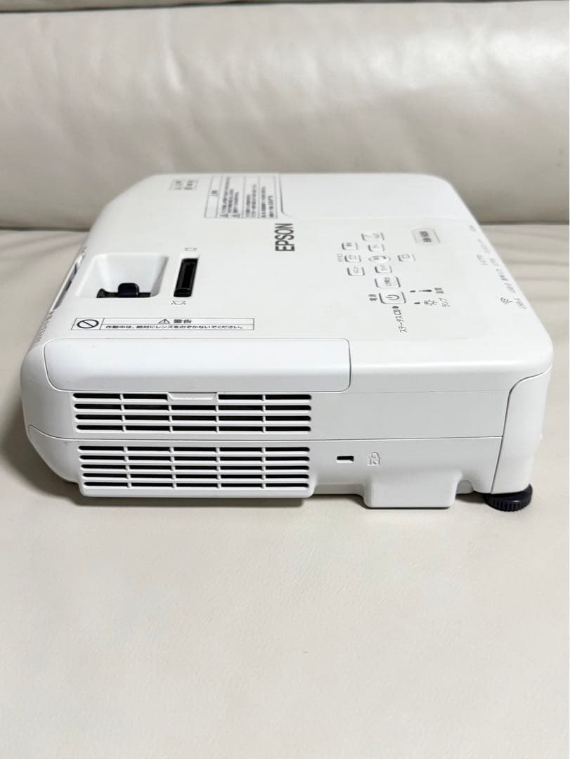 【美品】EPSON プロジェクター EB-S03