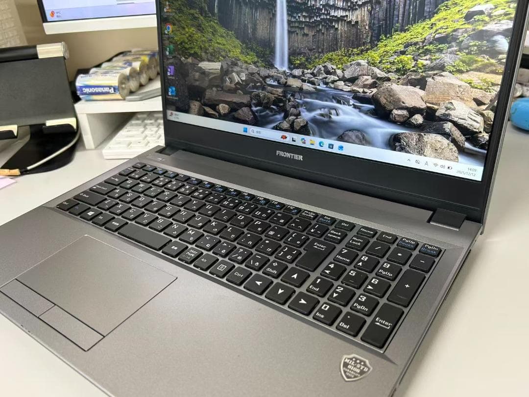 FRONTIER ノートPC 15.6型 i3第十世代 SSD1TB 極美品