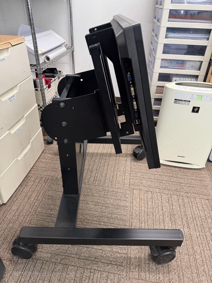 SHARP PN-Y326 のみスタンド付きません。