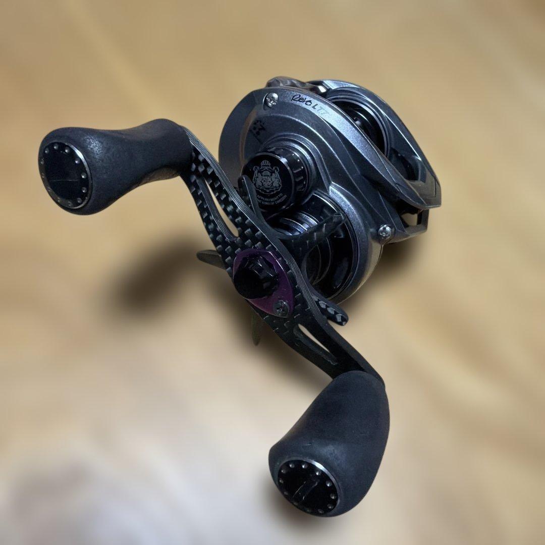 M*y様 シルバー ベイトリール レボLT7